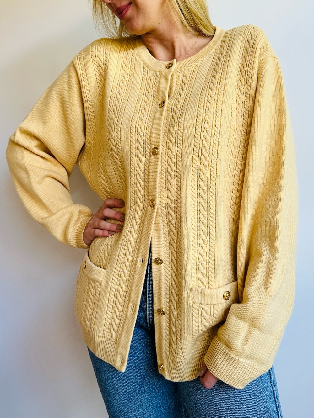 Vintage Talbots 100% Wool Cable Knit Cardigan Gold Crest Buttons Boho Luxury